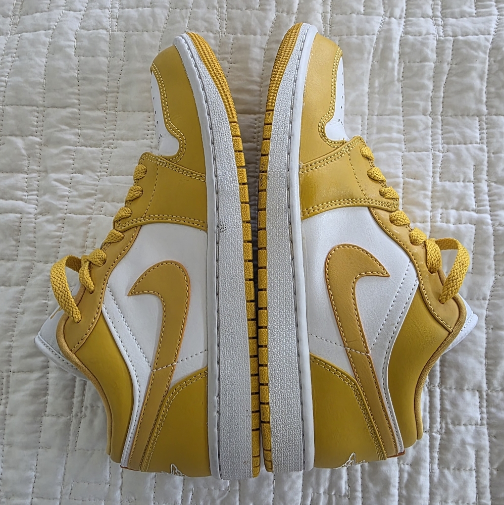 Nike Yellow and White Sneakers